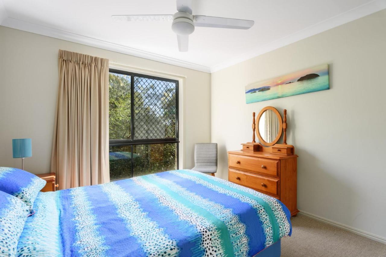 Sharon Lee 2 Rainbow Beach